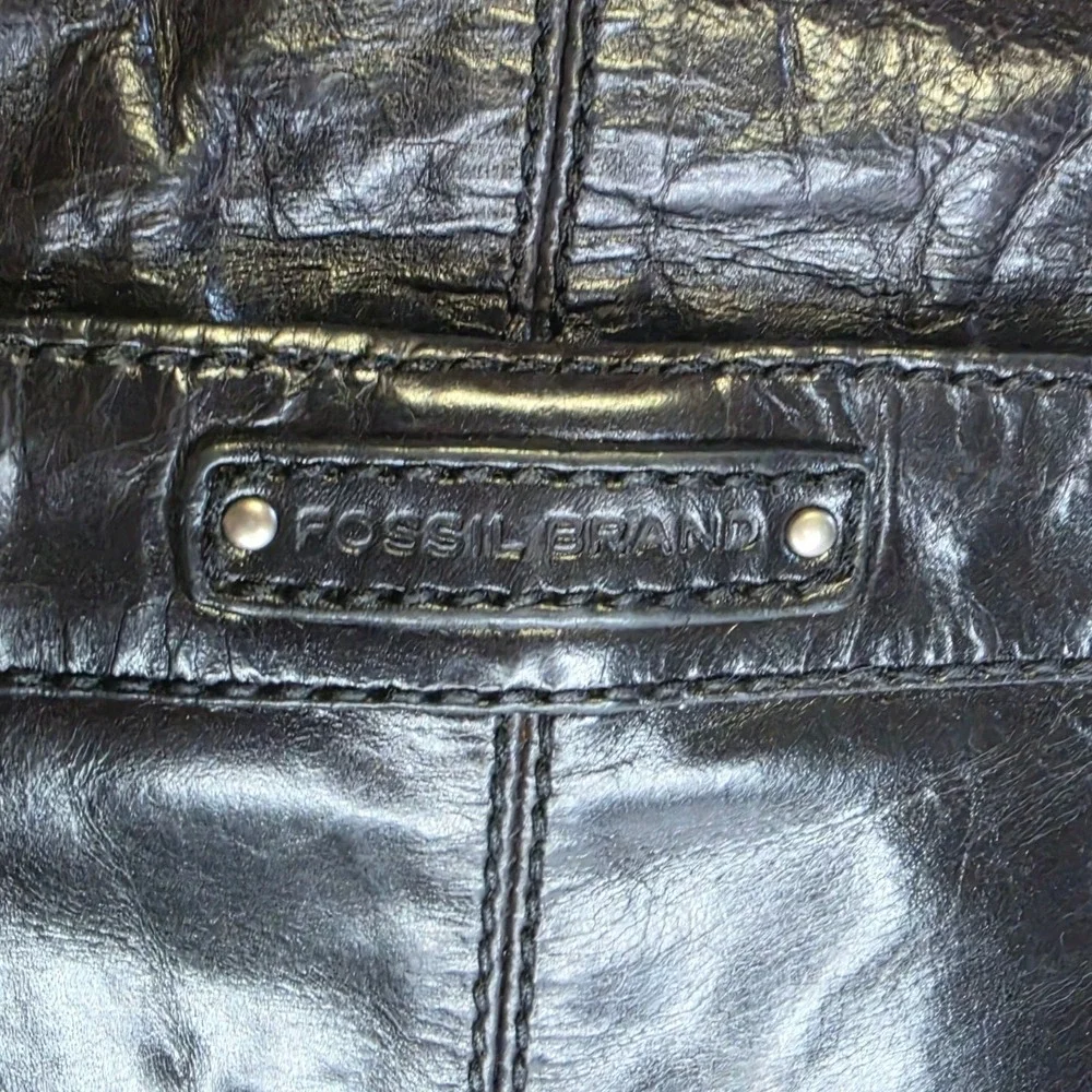 Fossil Indie Sleaze Leather Messenger Crossbody Bag Black Distressed Grunge SM